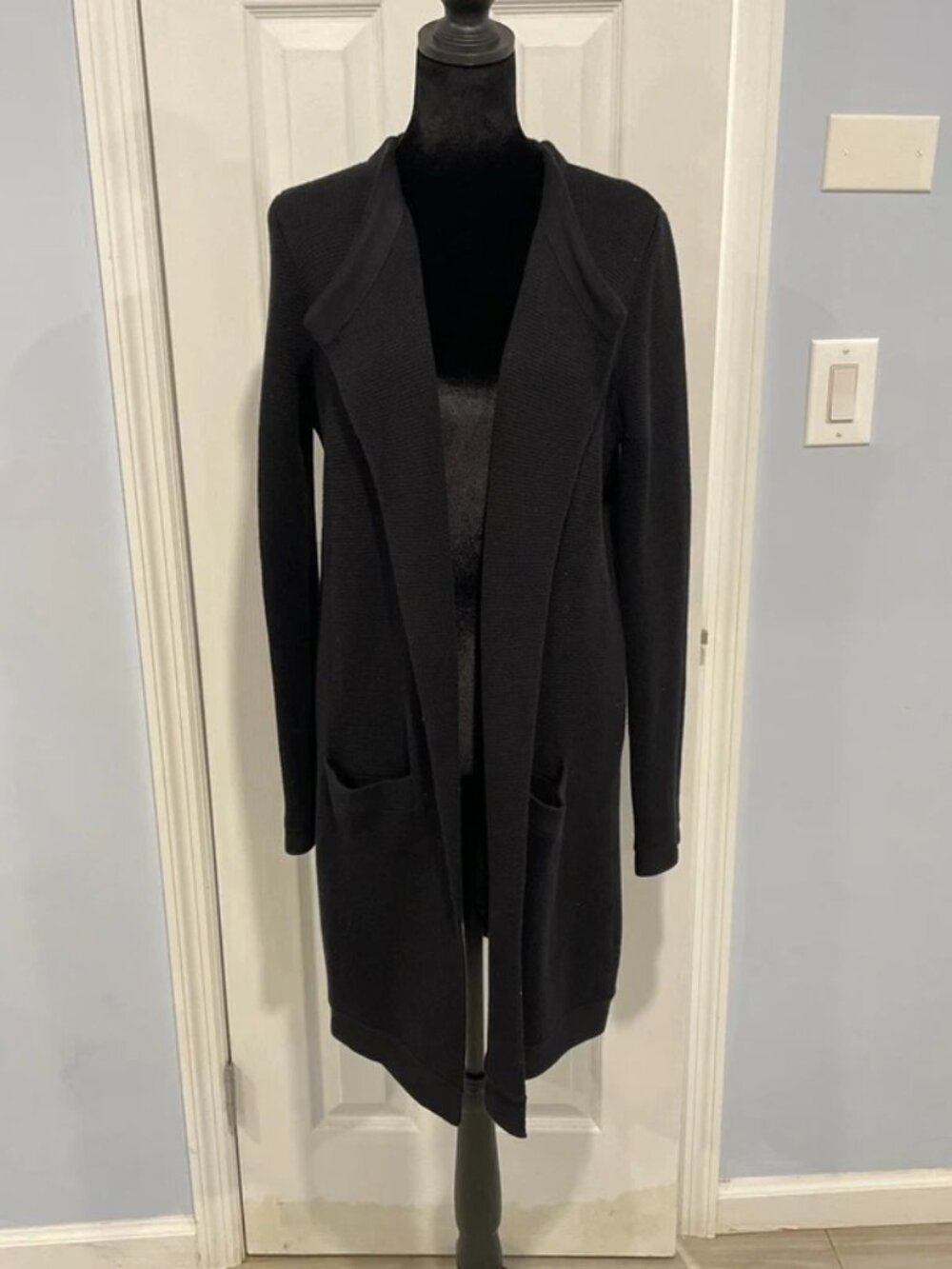 LOFT Women’s Black Long Open Front Cardigan XS